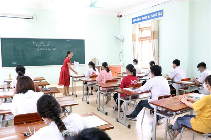 National high school exam held nationwide amidst COVID-19 concerns - 1 National high school exam held nationwide amidst COVID-19 concerns - 1