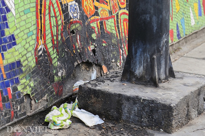 Hanoi Mural continues deteriorating - 8 Hanoi Mural continues deteriorating - 8