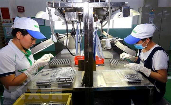 Seven-month FDI registered capital declines due to COVID impact - 1