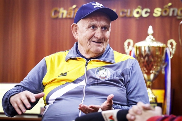 Thanh Hóa ready for V.League 1 under coach Ljupko Petrovic - 1