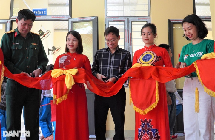 Dantri/Dtinews supports new Nghe An school dormitory - 1