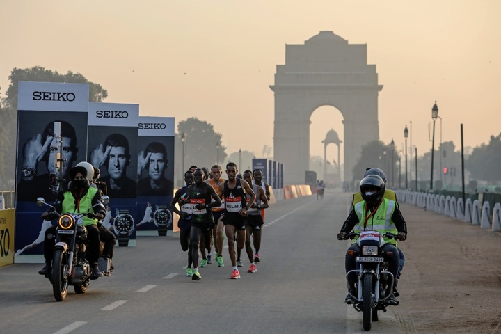 Top runners brave pollution, pandemic in Delhi half marathon - 1 Top runners brave pollution, pandemic in Delhi half marathon - 1