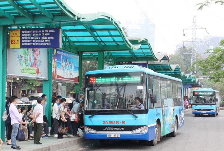 Hanoi aims for ambitious bus expansion plan - 1