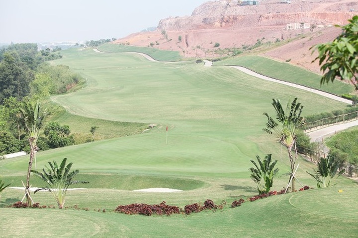 Bac Giang approves USD254-million golf course project - 1