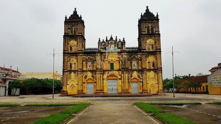 134-year old church demolition plan halted - 1