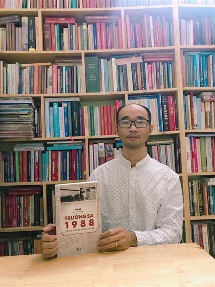 Book released on defence of Vietnamese islands against Chinese invaders - 1