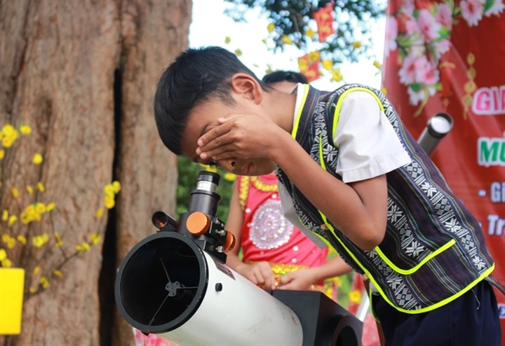 Khánh Hoà Province students given opportunities for scientific enquiry - 1
