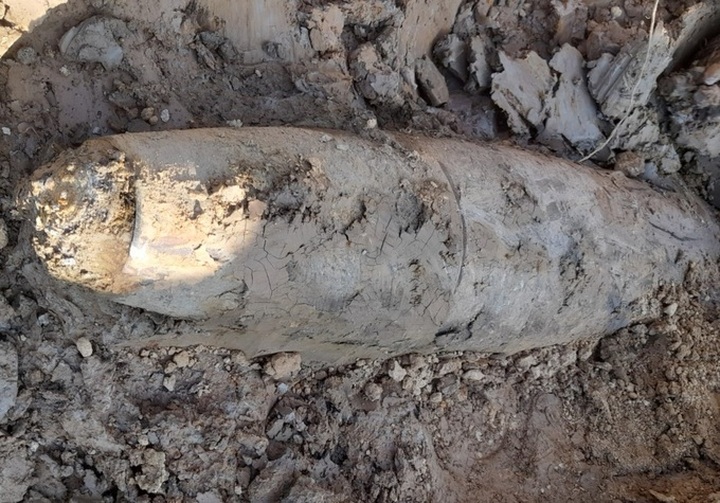 Bomb found at family home in Ha Tinh - 1