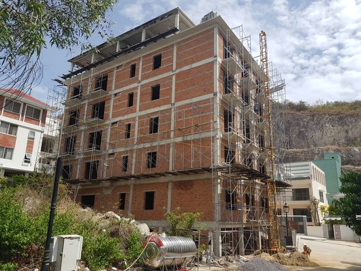 Nha Trang villas to be dismantled for height violation - 1 Nha Trang villas to be dismantled for height violation - 1