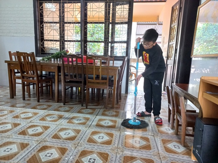 130 children cared by 20 mothers in Hai Phong village - 7