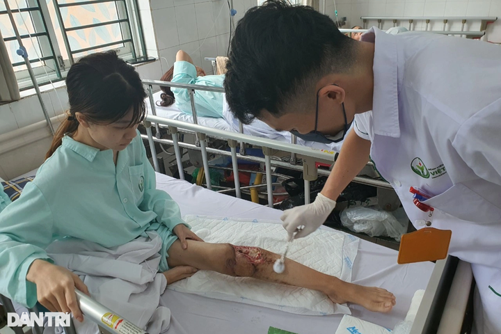 Dantri/DTiNews readers help ailing woman in Hoa Binh - 1 Dantri/DTiNews readers help ailing woman in Hoa Binh - 1