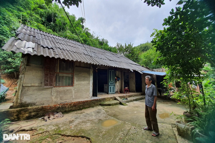 Dantri readers support new home for elderly Bac Kan couple - 2
