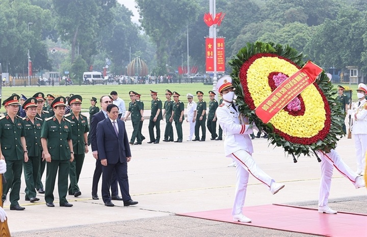 PM appreciates Russia’s help with preservation of President Hồ Chí Minh’s body - 1