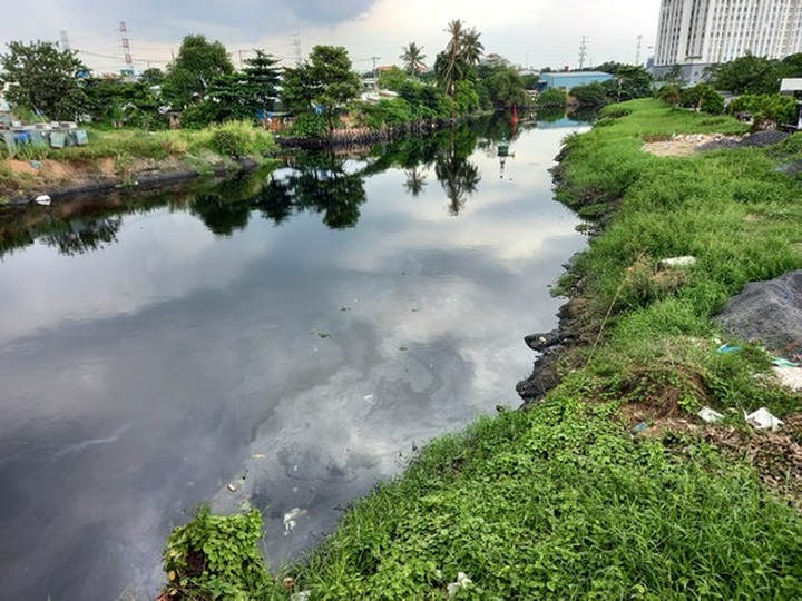 HCM City seeks investors for wastewater treatment projects - 1