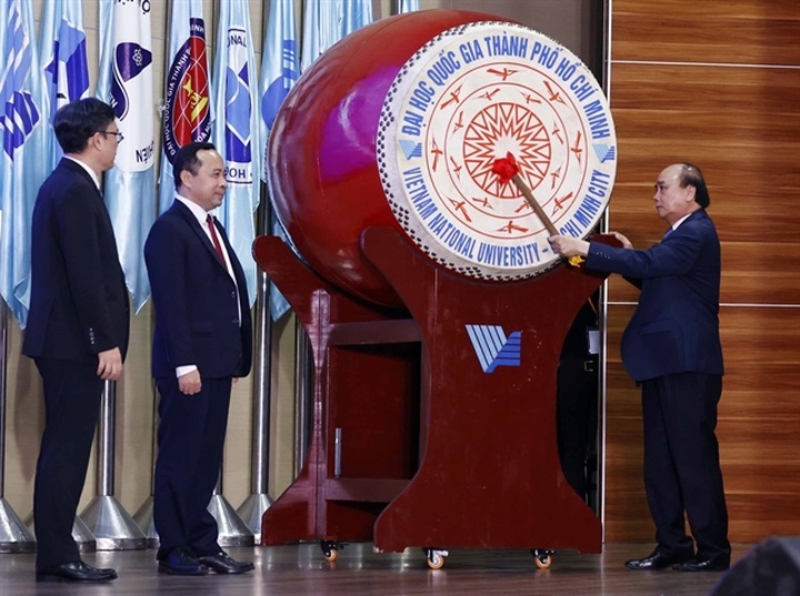 President opens new school year at VNU-HCM City - 1 President opens new school year at VNU-HCM City - 1