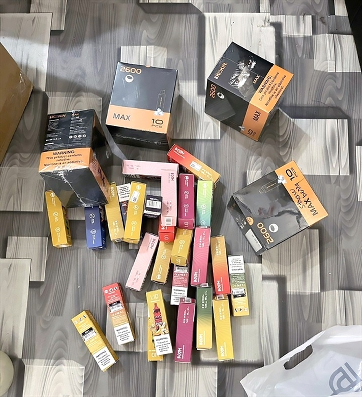 Hospitalisations on the rise among young people due to increasing popularity of vaping - 1