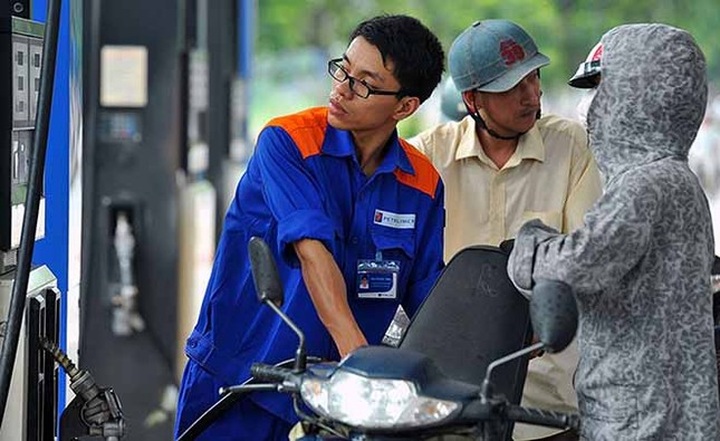 Petrol prices reduced on June 6 - 1
