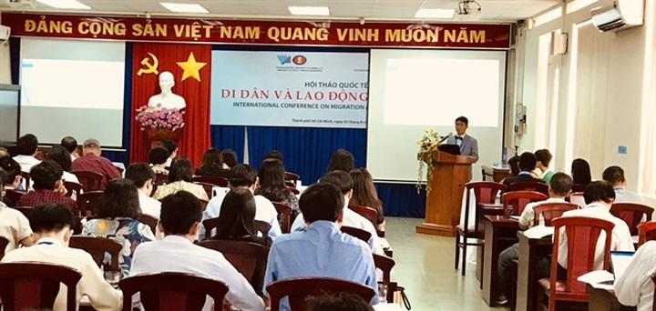 Vietnam seeks to protect migrants’ rights - 1