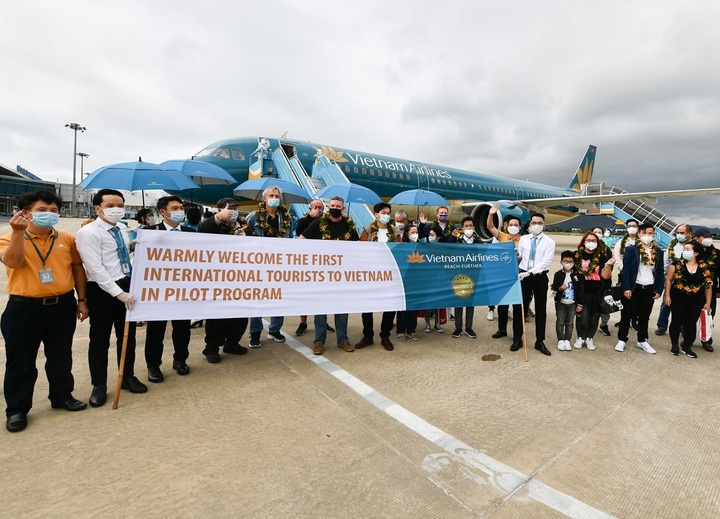 Danang plans to welcome over 10,000 foreign visitors - 1