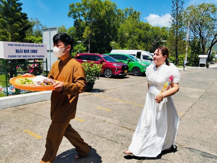 Con Dao takes action to curb non-biodegradable waste - 2 Con Dao takes action to curb non-biodegradable waste - 2