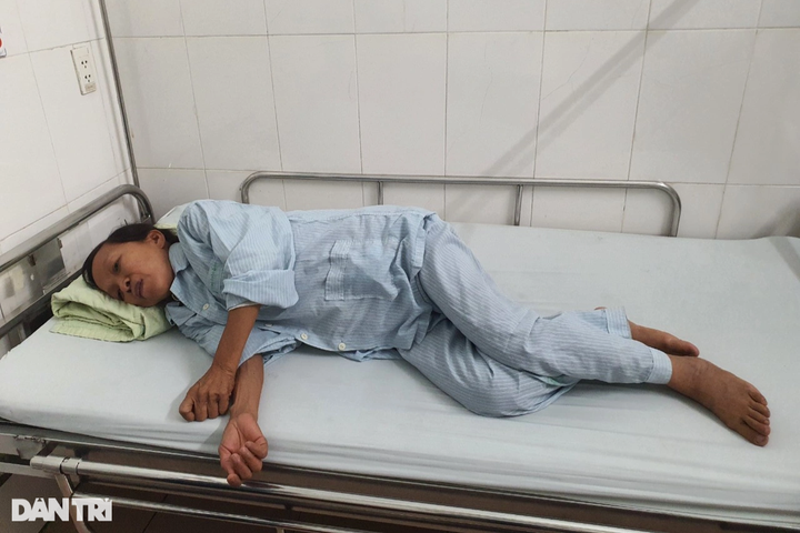 Hanoi woman needs VND100 million to survive heart disease - 2 Hanoi woman needs VND100 million to survive heart disease - 2