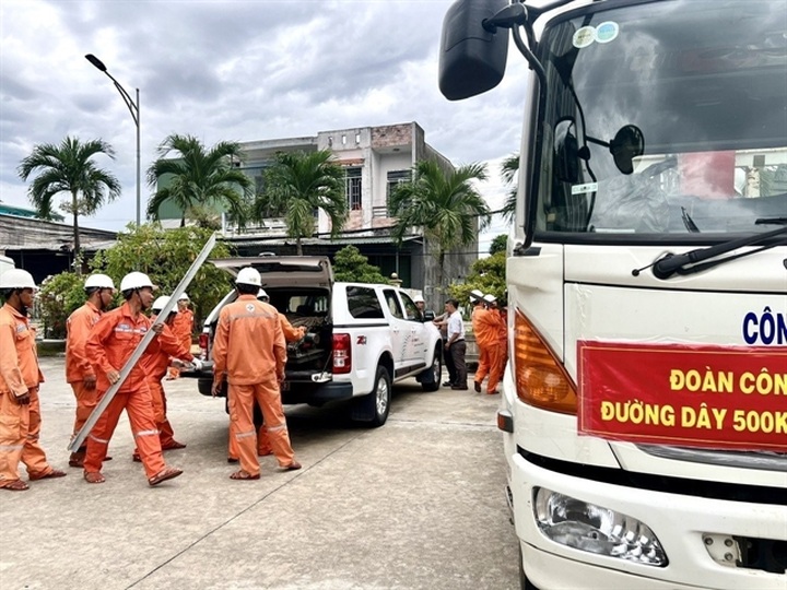 PM demands gathering resources for 500kV transmission line project - 1