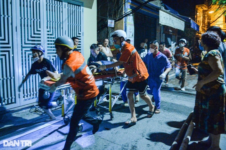 Mounting death toll from Hanoi apartment block fire - 1 Mounting death toll from Hanoi apartment block fire - 1