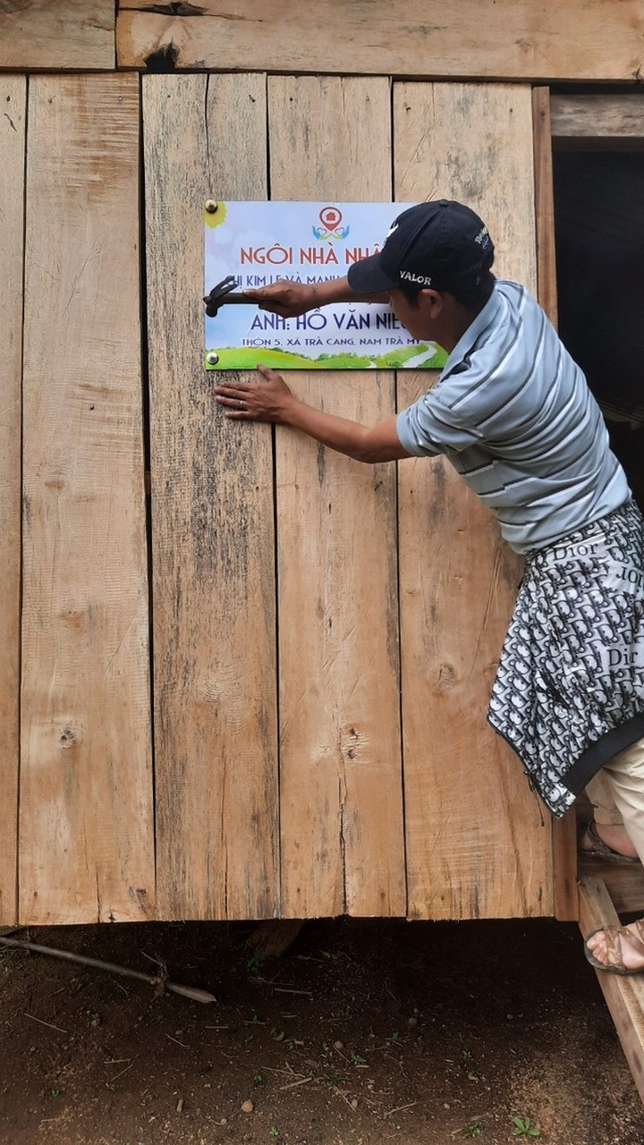 Quang Nam teacher honoured for voluntary work - 2 Quang Nam teacher honoured for voluntary work - 2