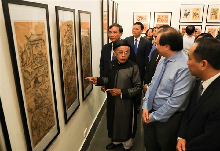 Dong Ho folk print exhibition opens in Hanoi - 1 Dong Ho folk print exhibition opens in Hanoi - 1