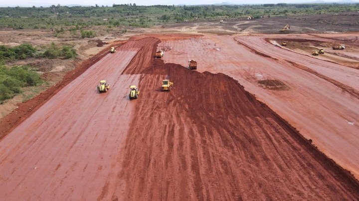 Work on Long Thanh airport maintained during Tet - 1