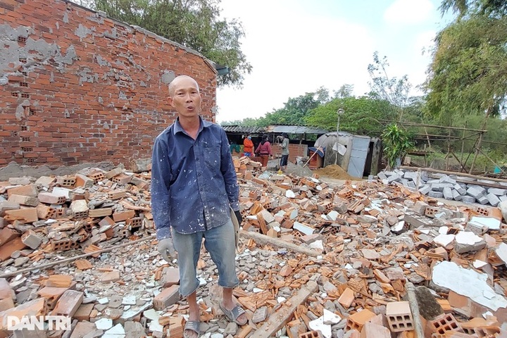 Dantri/Dtinews supports flood victims in southern central region - 3