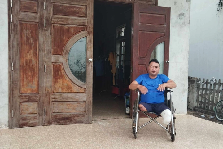 Poor woman needs help to save husband and son - 2