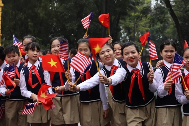 US and Vietnamese leaders meet in Hanoi ahead of summit - 5 US and Vietnamese leaders meet in Hanoi ahead of summit - 5