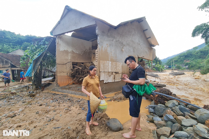 Flood victims in Nghe An need support - 4