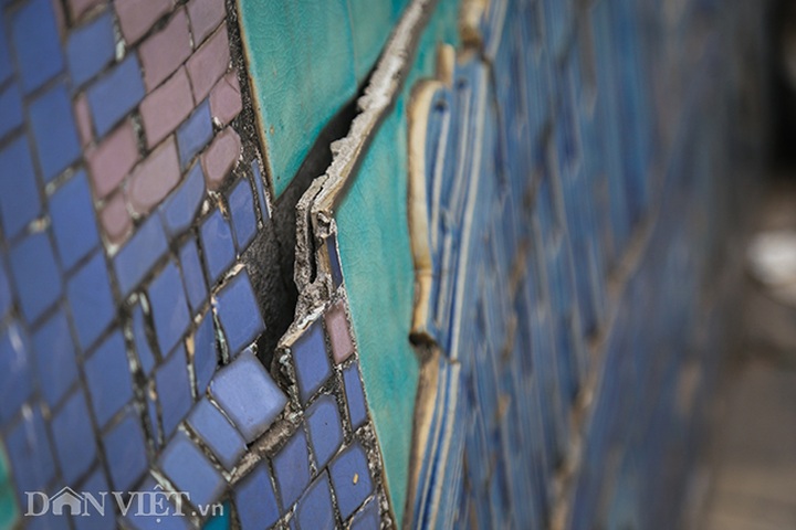 Hanoi Mural continues deteriorating - 3 Hanoi Mural continues deteriorating - 3