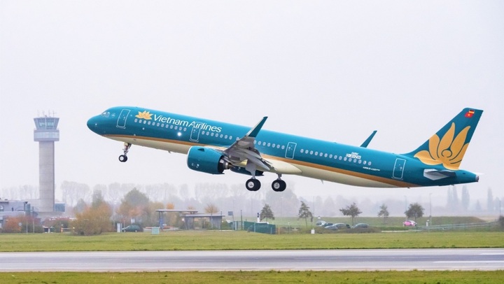 Vietnam Airlines completes procedures for direct flights to US - 1