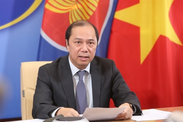 Vietnam enjoys great benefit from ASEAN membership: Deputy FM - 1