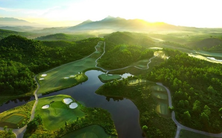 Danang authorities track Covid-19 tourists - 1