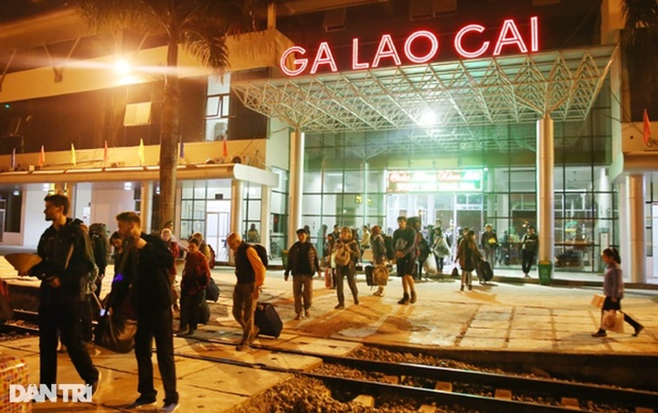 More Hanoi-Lao Cai trains services - 1 More Hanoi-Lao Cai trains services - 1