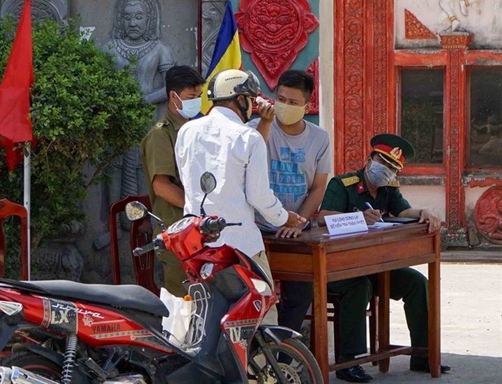 Khmer community celebrates New Year in pandemic fighting spirit - 2