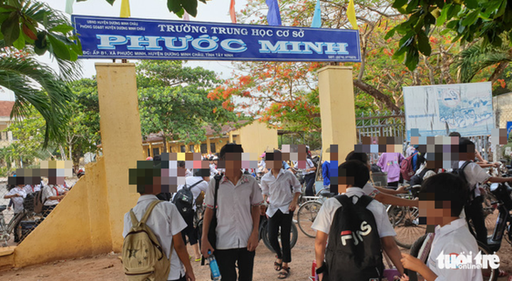 Tây Ninh teacher apologises for sexually abusing students - 1 Tây Ninh teacher apologises for sexually abusing students - 1