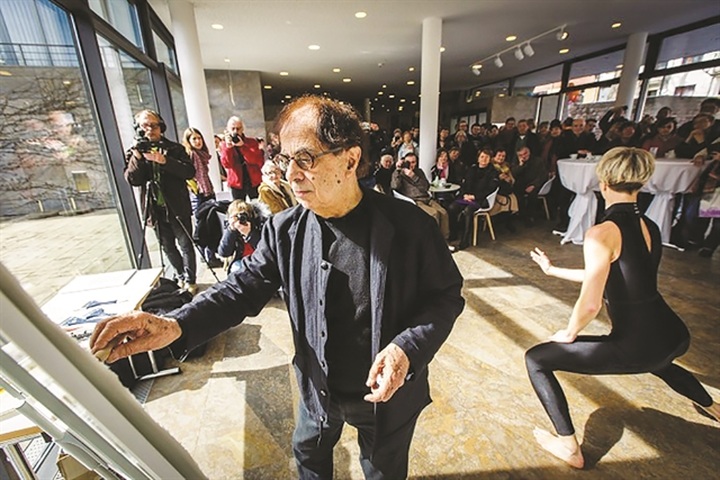 Exhibition shows artworks inspired by music - 1 Exhibition shows artworks inspired by music - 1