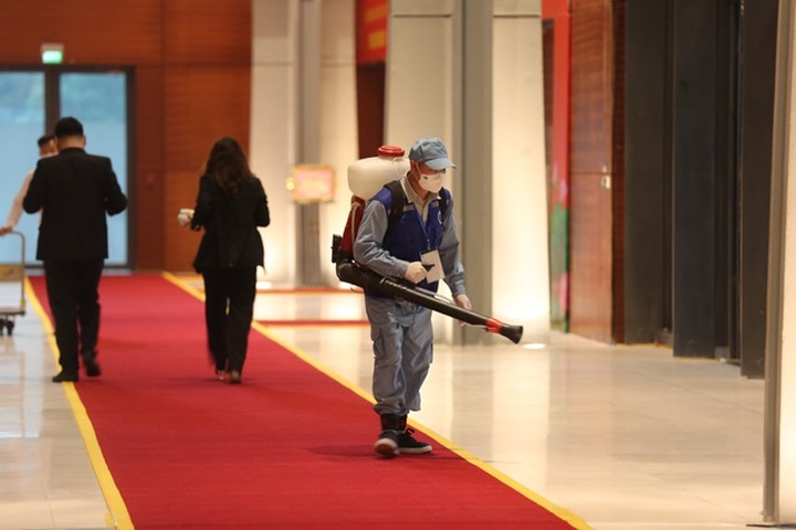 Covid-19 prevention measures tightened at party congress - 8