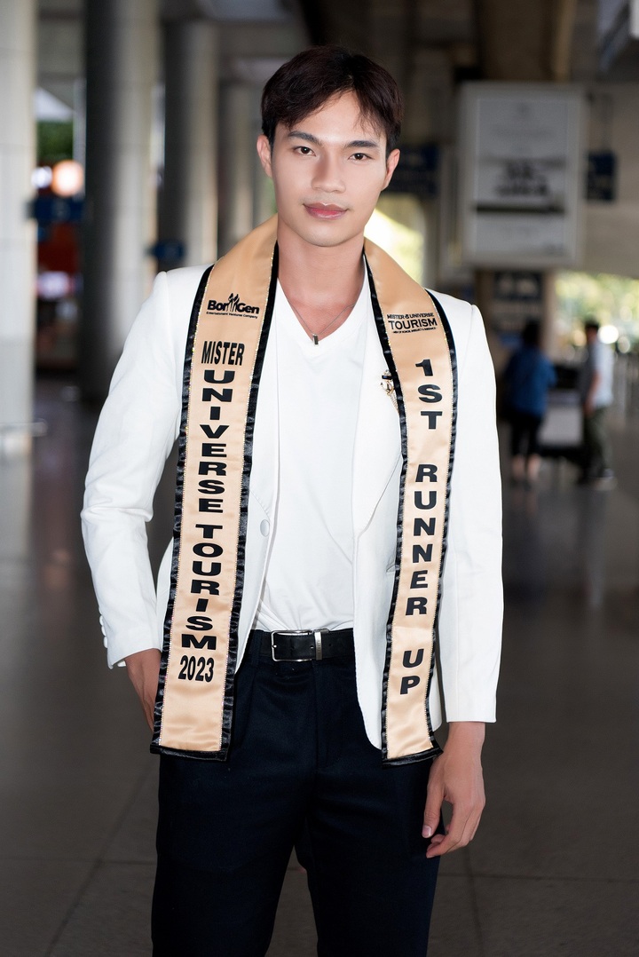 Hoang Son set to compete at Manhunt International 2024 - 1