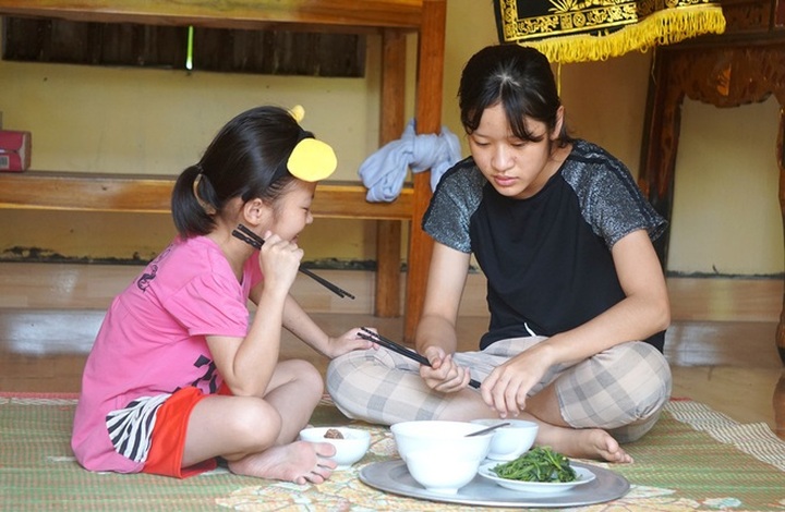 Thanh Hoa orphaned sisters call for help - 1 Thanh Hoa orphaned sisters call for help - 1