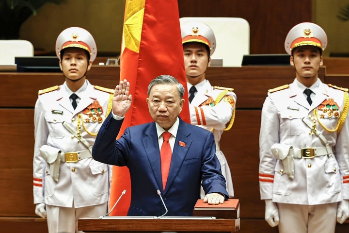 General To Lam elected new State President of Vietnam - 1
