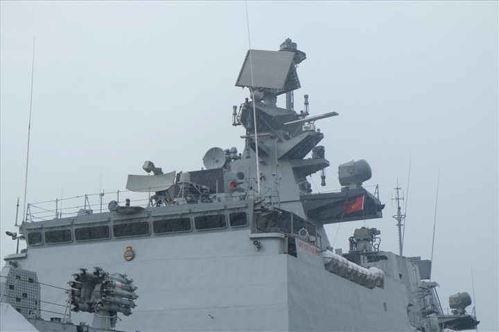 Indian navy ship visits Danang - 6 Indian navy ship visits Danang - 6
