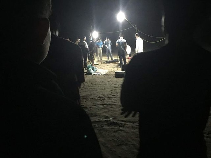 Bodies of two women washed ashore in Ha Tinh - 1