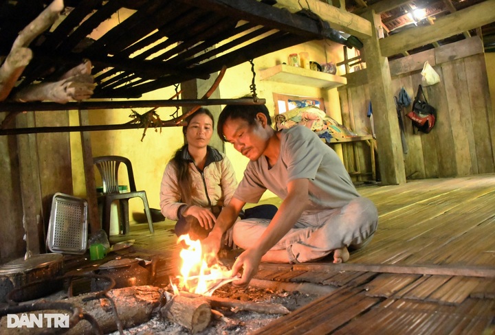Ca Dong people abandon new resettlement area homes - 4