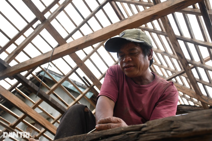 Ca Dong people abandon new resettlement area homes - 6